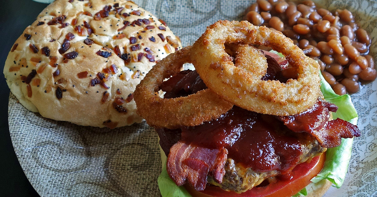 Cowboy Burger Recipe - Absolutely Delicious BBQ Burger