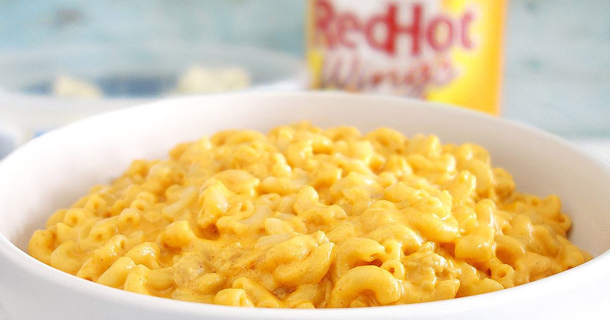 Buffalo Chicken Mac and Cheese Recipe - Amazingly Easy Comfort Food